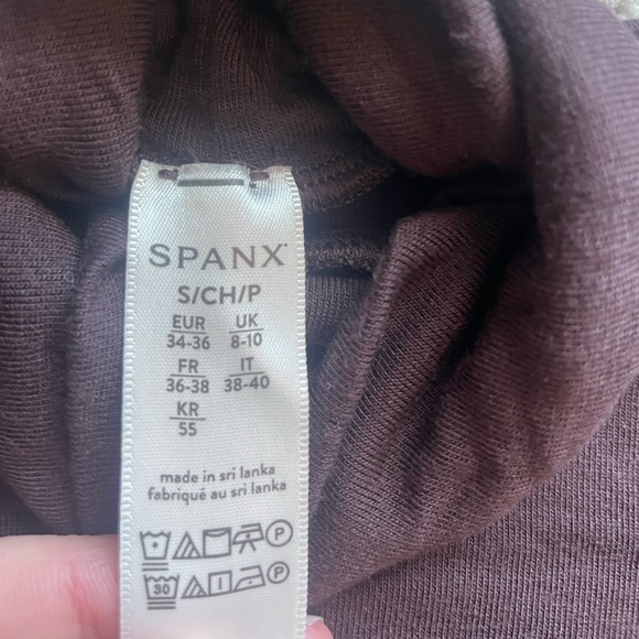 SPANX Better Base Turtleneck Longsleeve Small - Picture 4 of 4